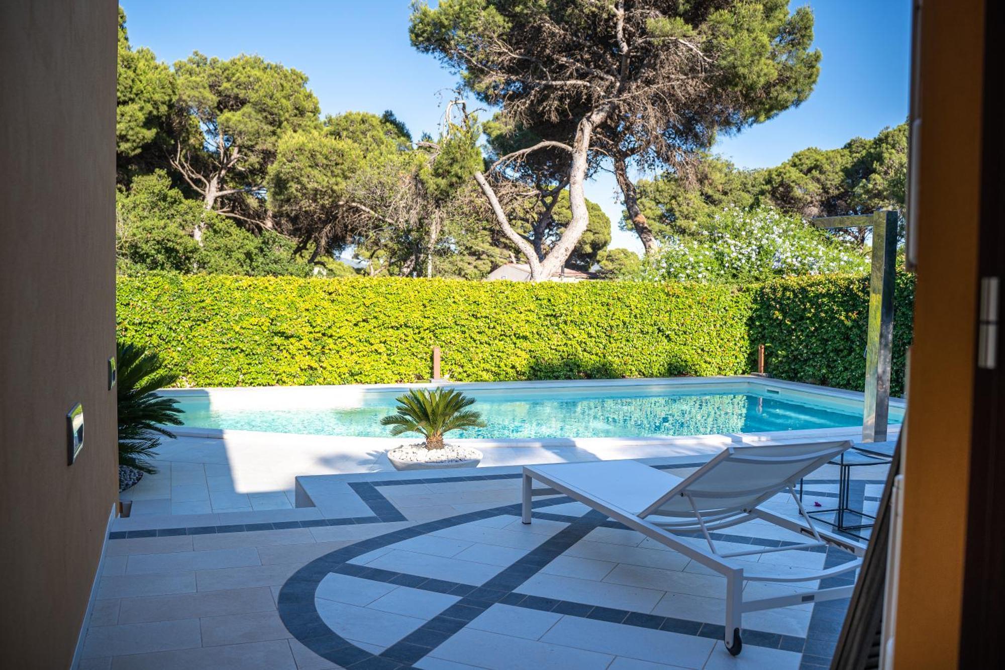 Villa Fenicottero - Exclusive Private Villa With Pool Porto Pino Exterior photo